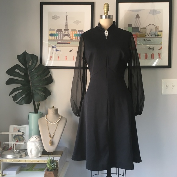 Vintage Dresses & Skirts - VTG•A-Line Dress w/Sheer Sleeves